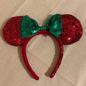 Christmas Minnie Mouse ears